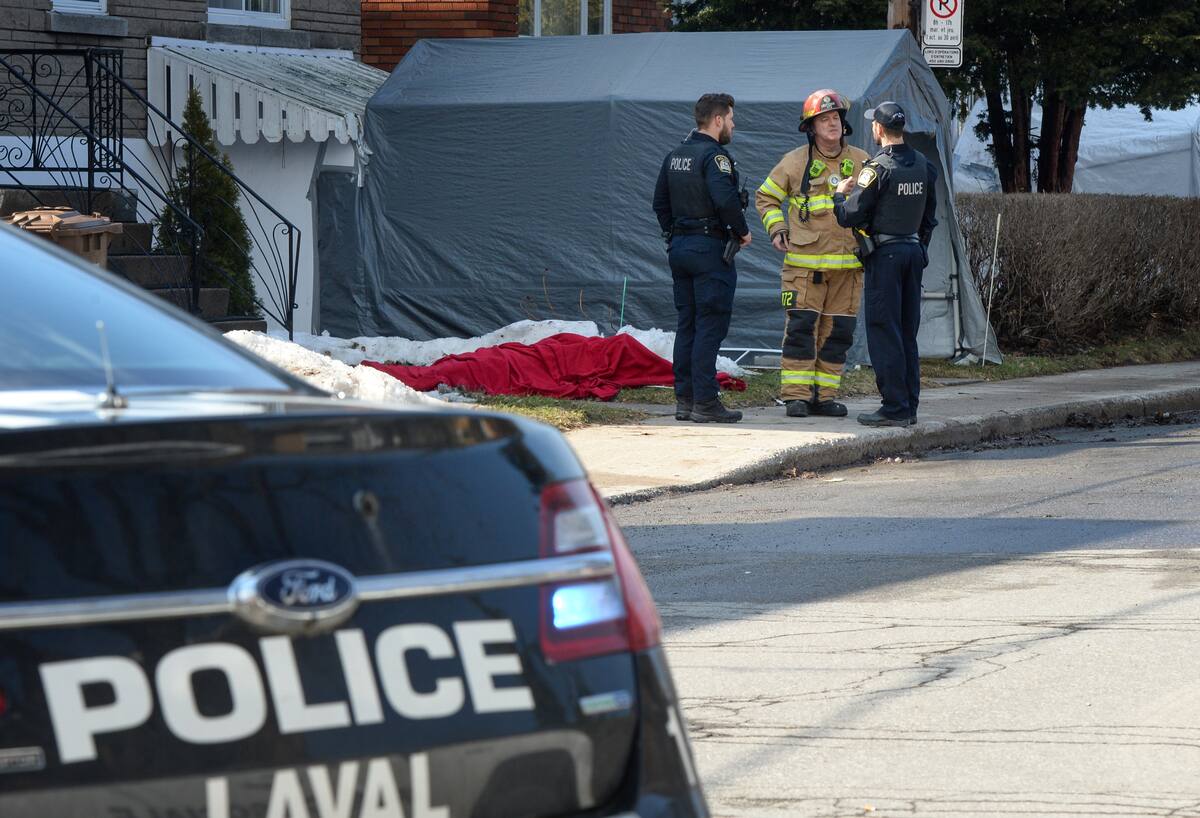 [PHOTOS] D&eacute;c&egrave;s d'une femme dans un incendie &agrave; Laval