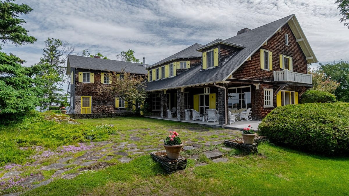 La casa apparsa nel film “The Time of Summer” potrebbe essere tua per 2,5 milioni di dollari La casa apparsa nel film “The Time of Summer” potrebbe essere tua per 2,5 milioni di dollari