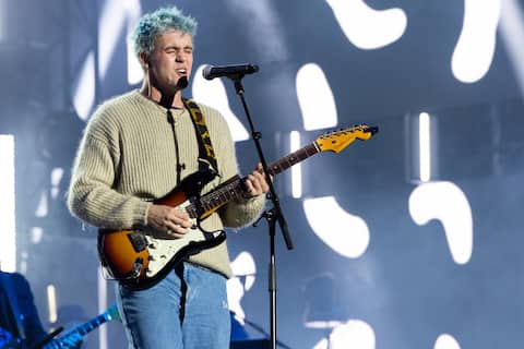 National Day Show: A cheery crowd in Montreal