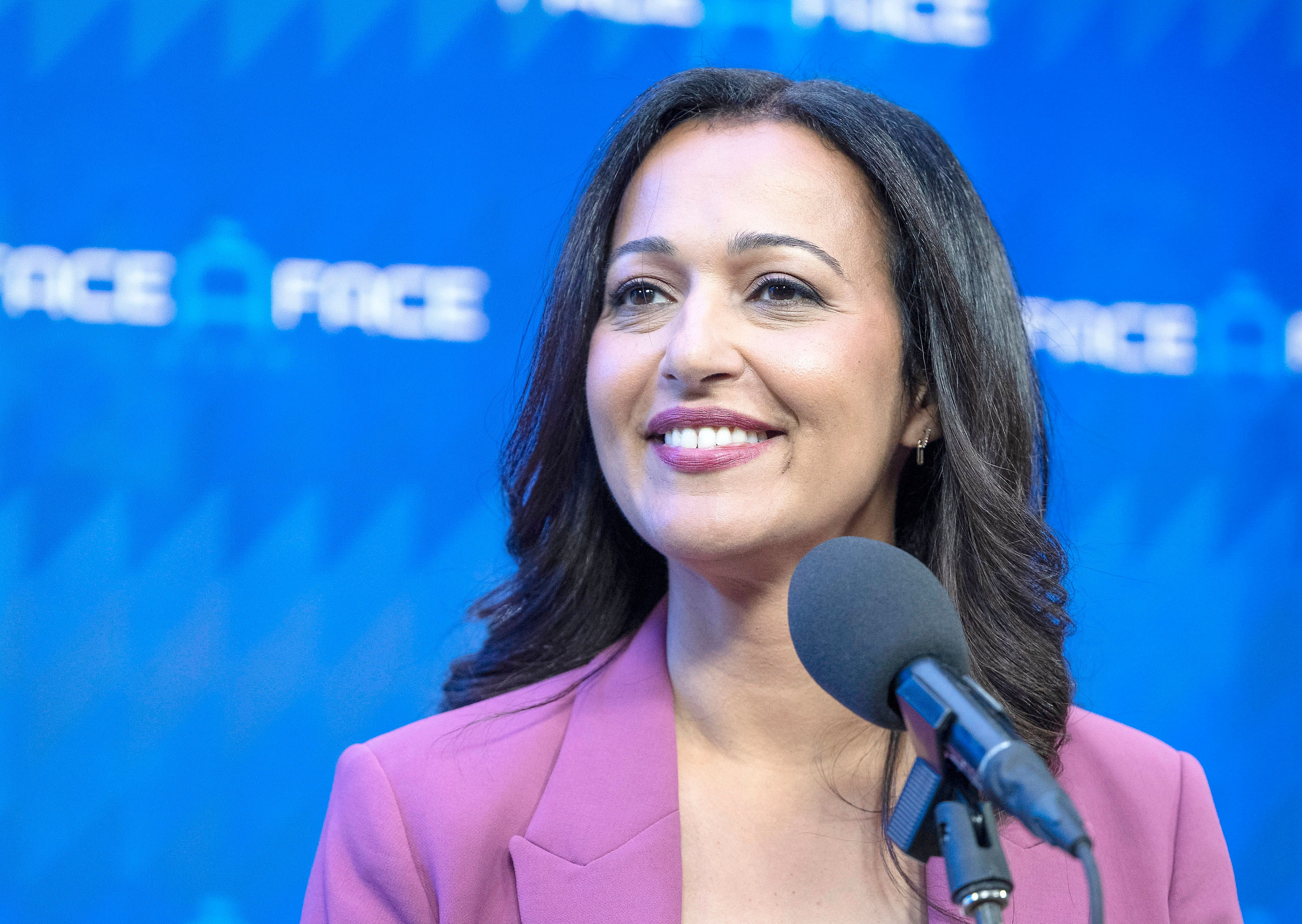 Possible majorité pour le PQ: Québec solidaire sera dans l’autobus du «oui» en cas de référendum, confirme Ruba Ghazal