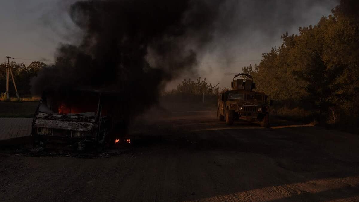 Ukraine: la Russie dit avoir capturé un village près d'un nœud logistique dans l'Est