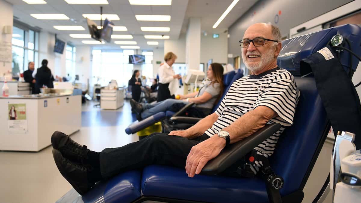 Un retraité de Québec fera son 1000e don de sang en 59 ans