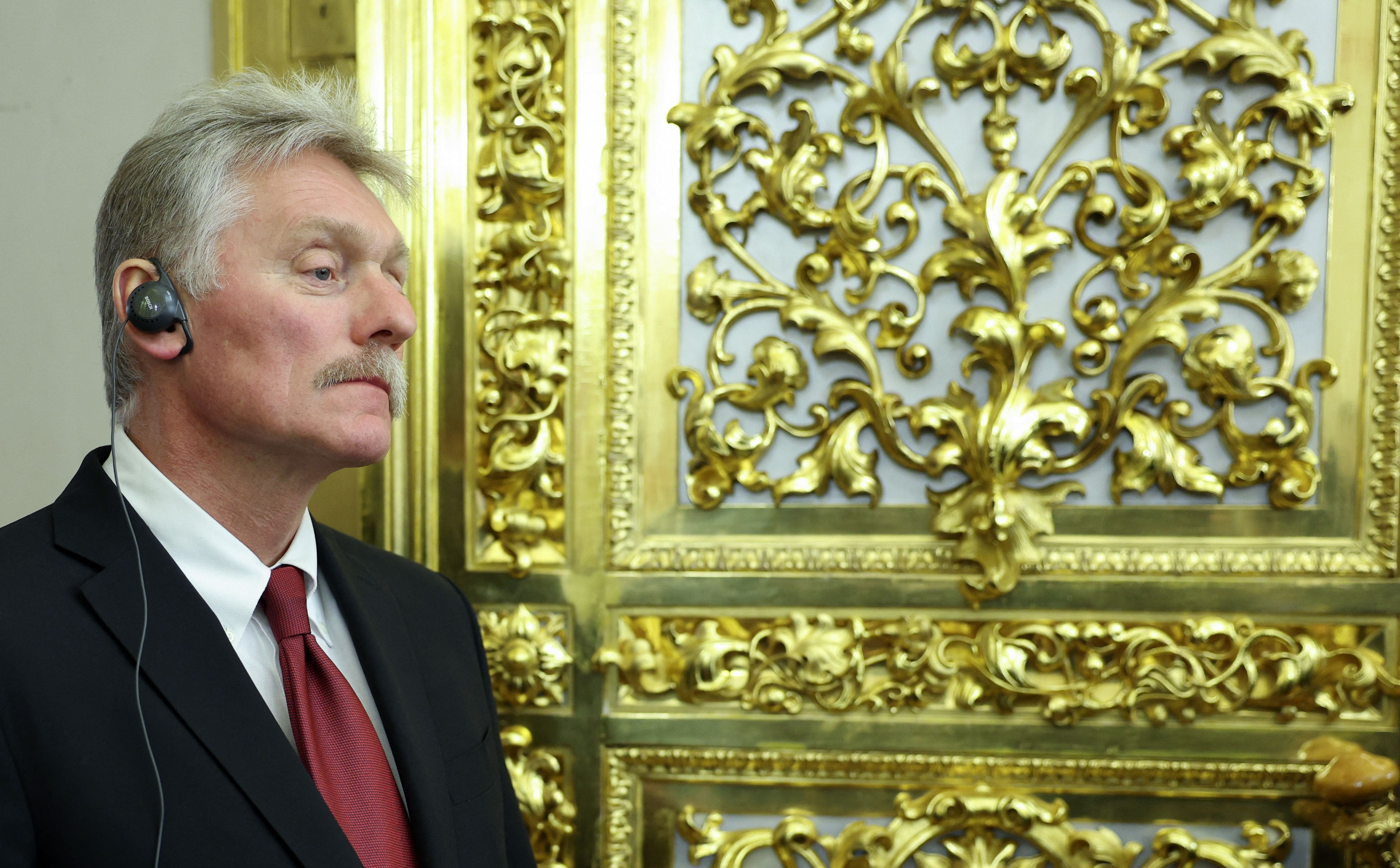 Pas de «détails concrets» sur une fin de la guerre en Ukraine, dit le Kremlin