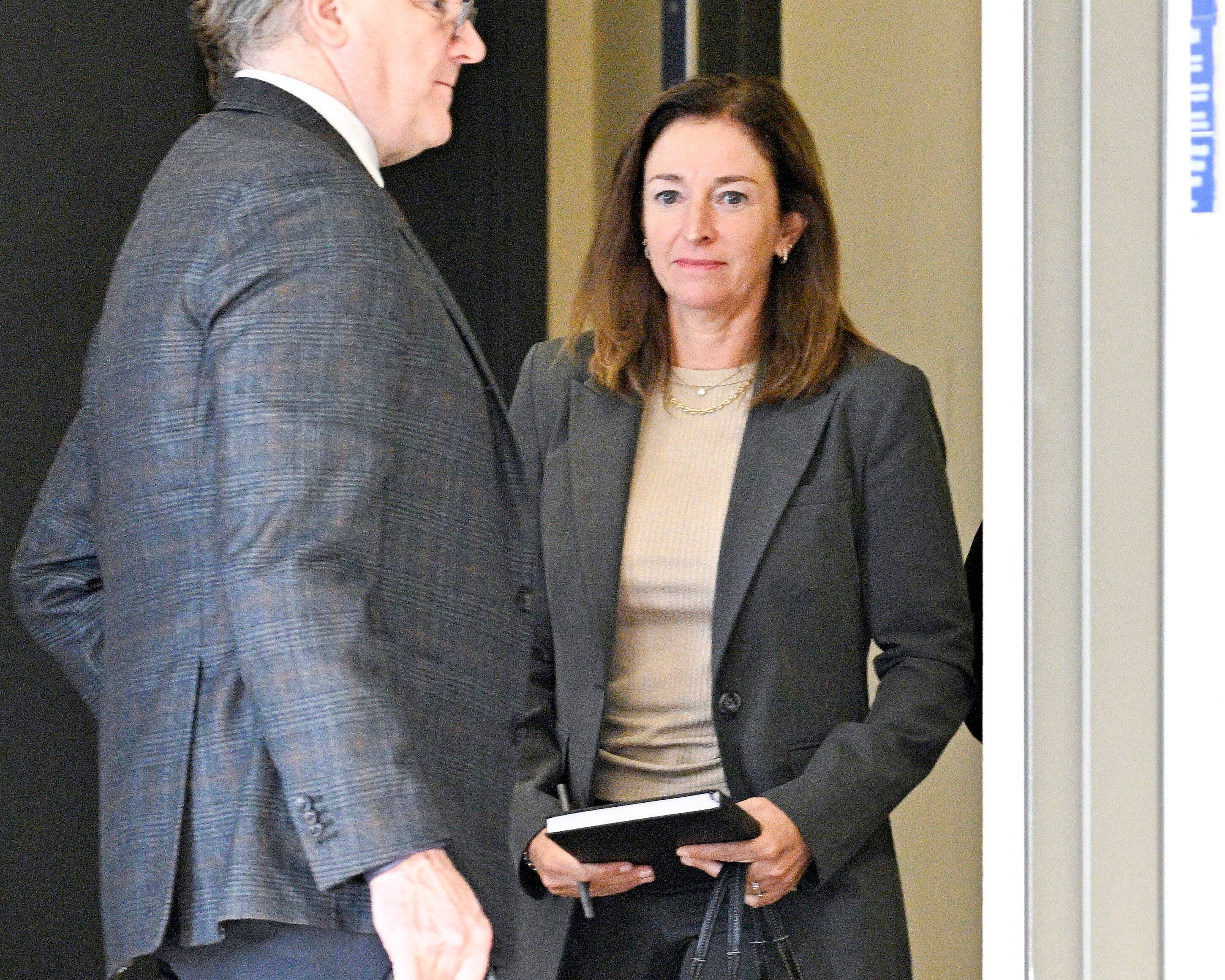 GEN - DR ISABELLE DESORMEAU ACUSADA