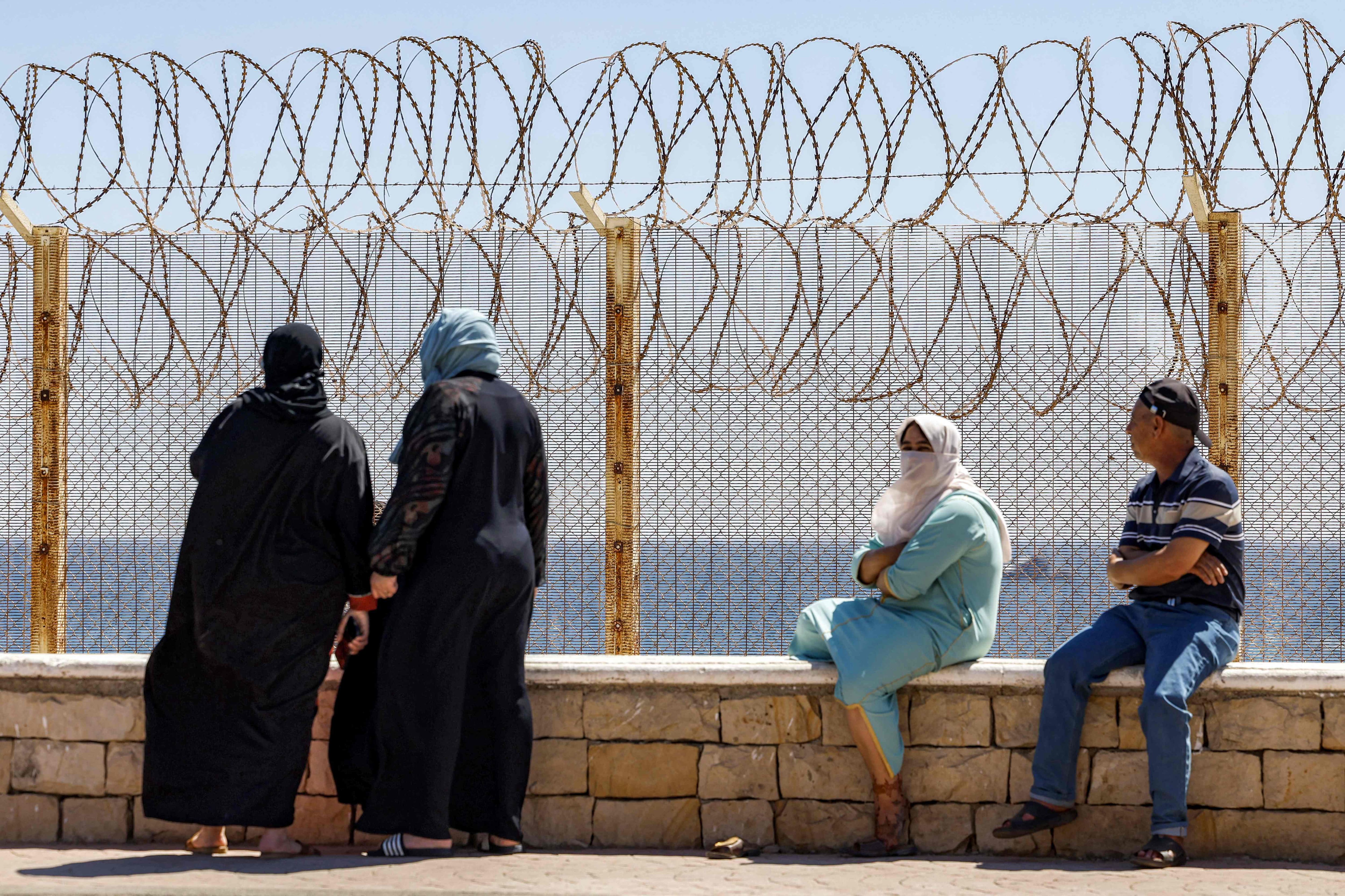 Au moins 72 migrants sont morts en essayant de gagner l'enclave de Ceuta