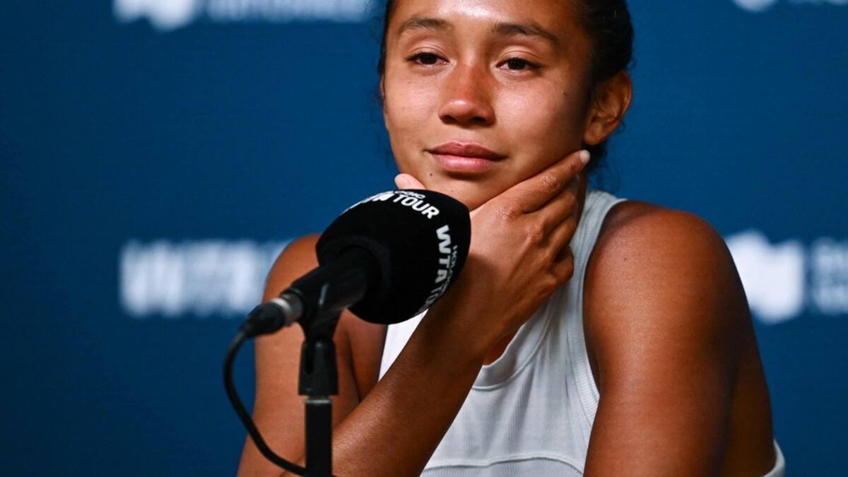 Défaite à l'Omnium Banque Nationale: en pleurs, Leylah Fernandez dit s'être fait promettre qu'elle pourrait jouer de soir