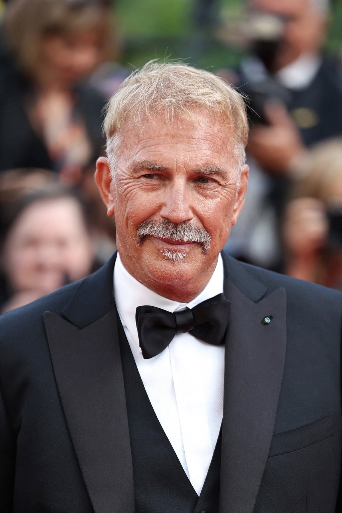 Conversations avec Kevin Costner: sa carri&egrave;re hollywoodienne, ses succ&egrave;s, ses &eacute;checs, ses amours