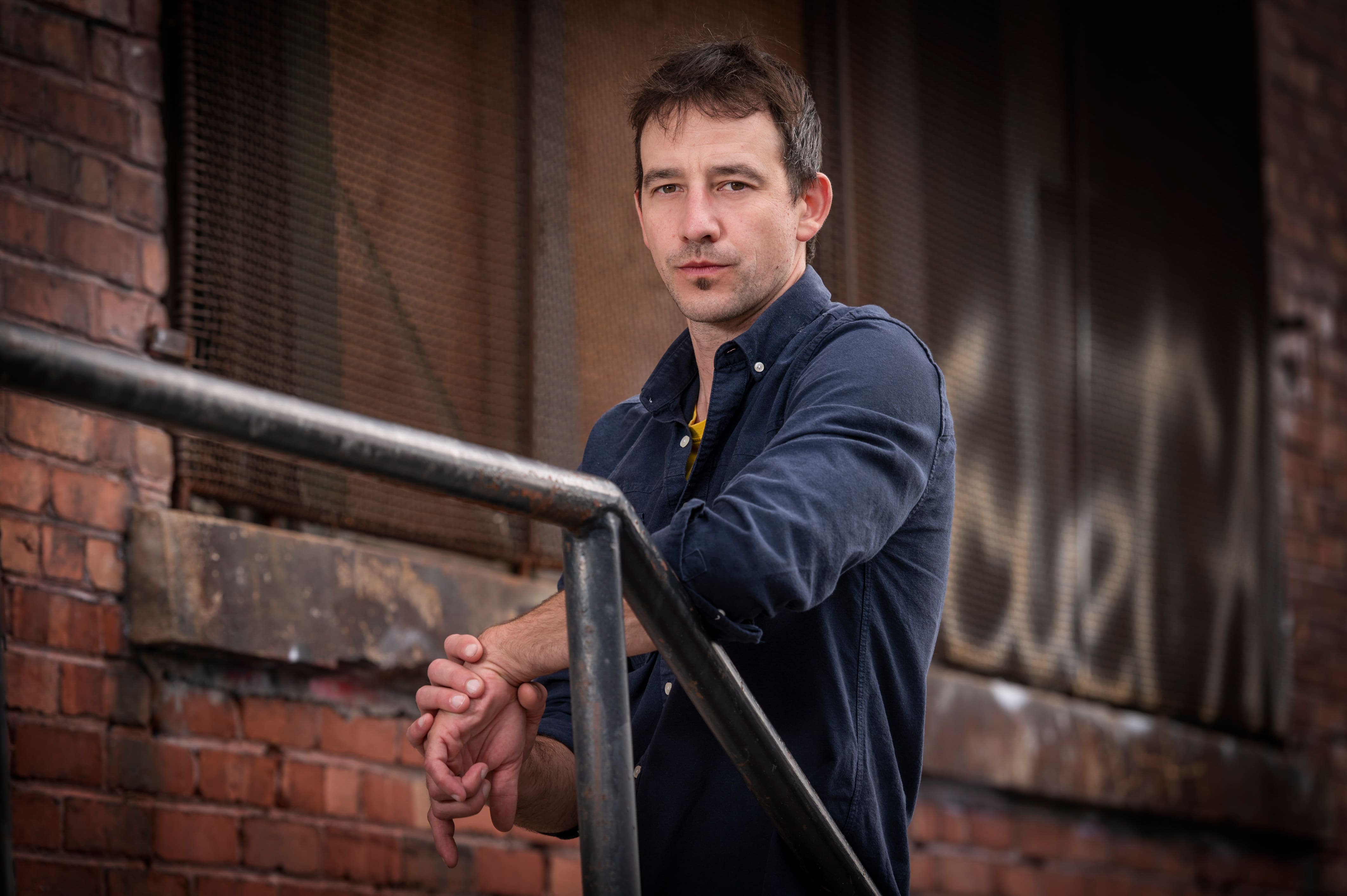 «C’est une ode aux gens qui travaillent avec leurs mains»- Christian Guay-Poliquin à propos de son roman «Le mur»