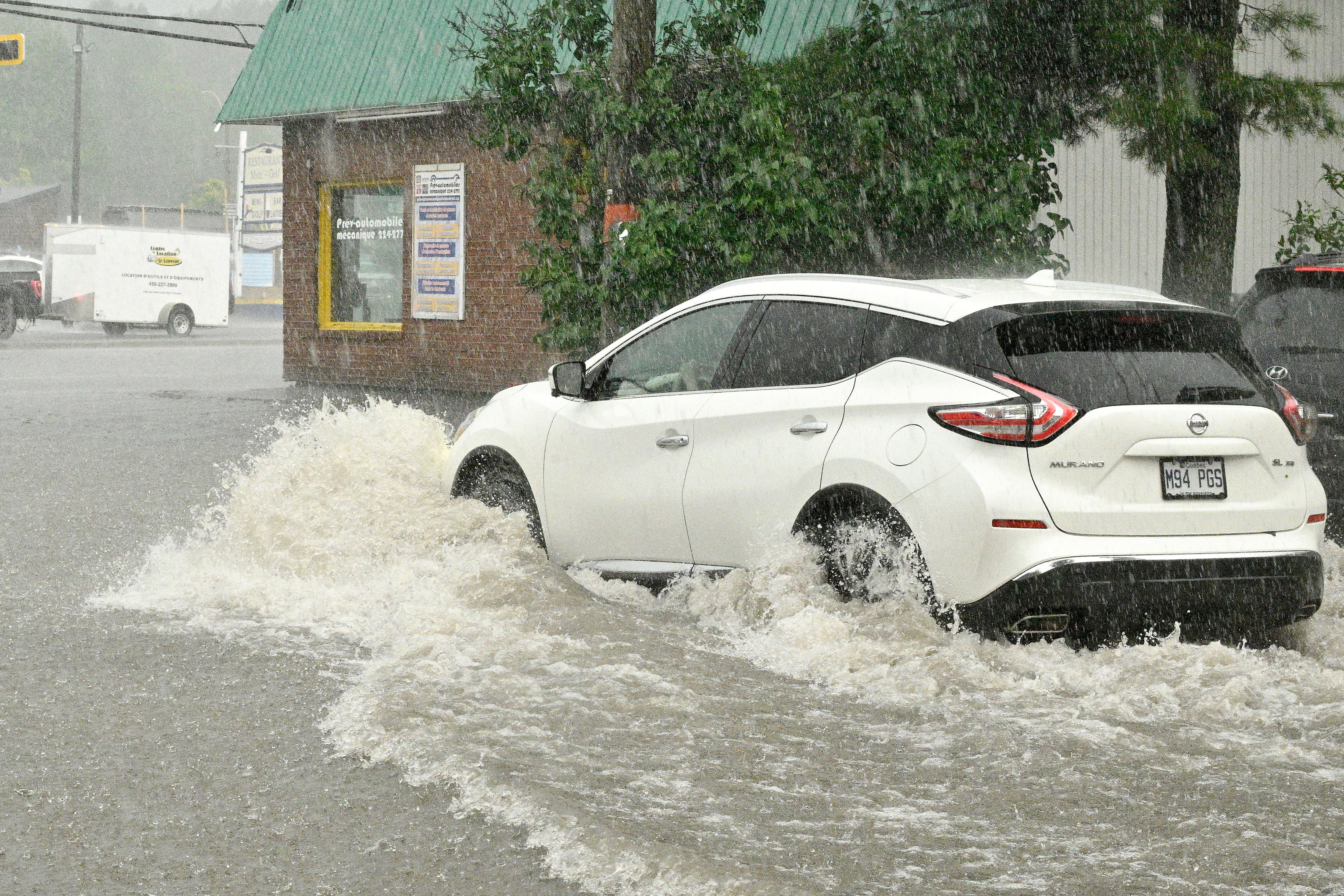 M&eacute;t&eacute;o extr&ecirc;me au Canada: hausse de 406% des demandes de r&egrave;glements re&ccedil;ues par les assureurs
