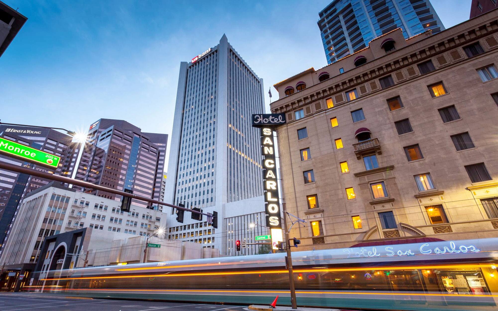[PHOTO] Visite nocturne de la ville du soleil