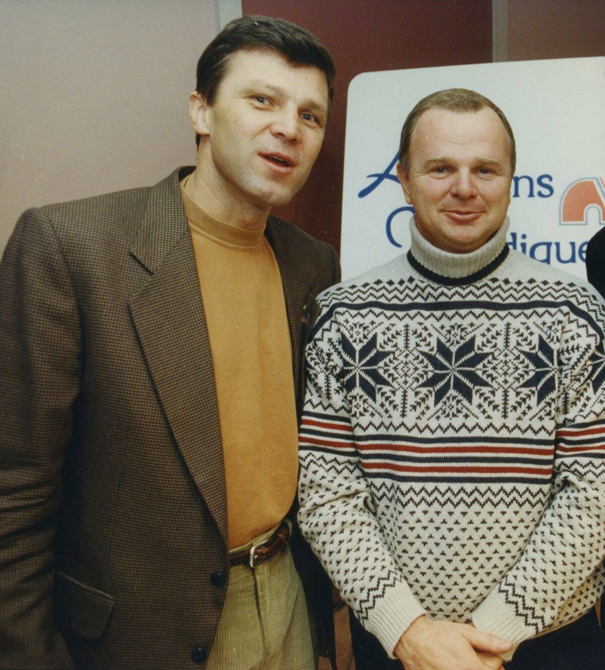 親愛なるアルバート、ケベックで起きます！