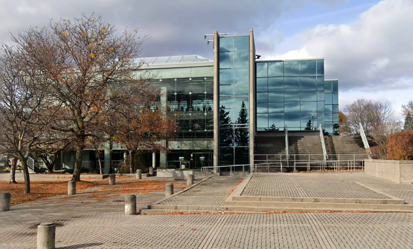 La fermeture en douce d’un centre d’archives de Parcs Canada choque les historiens