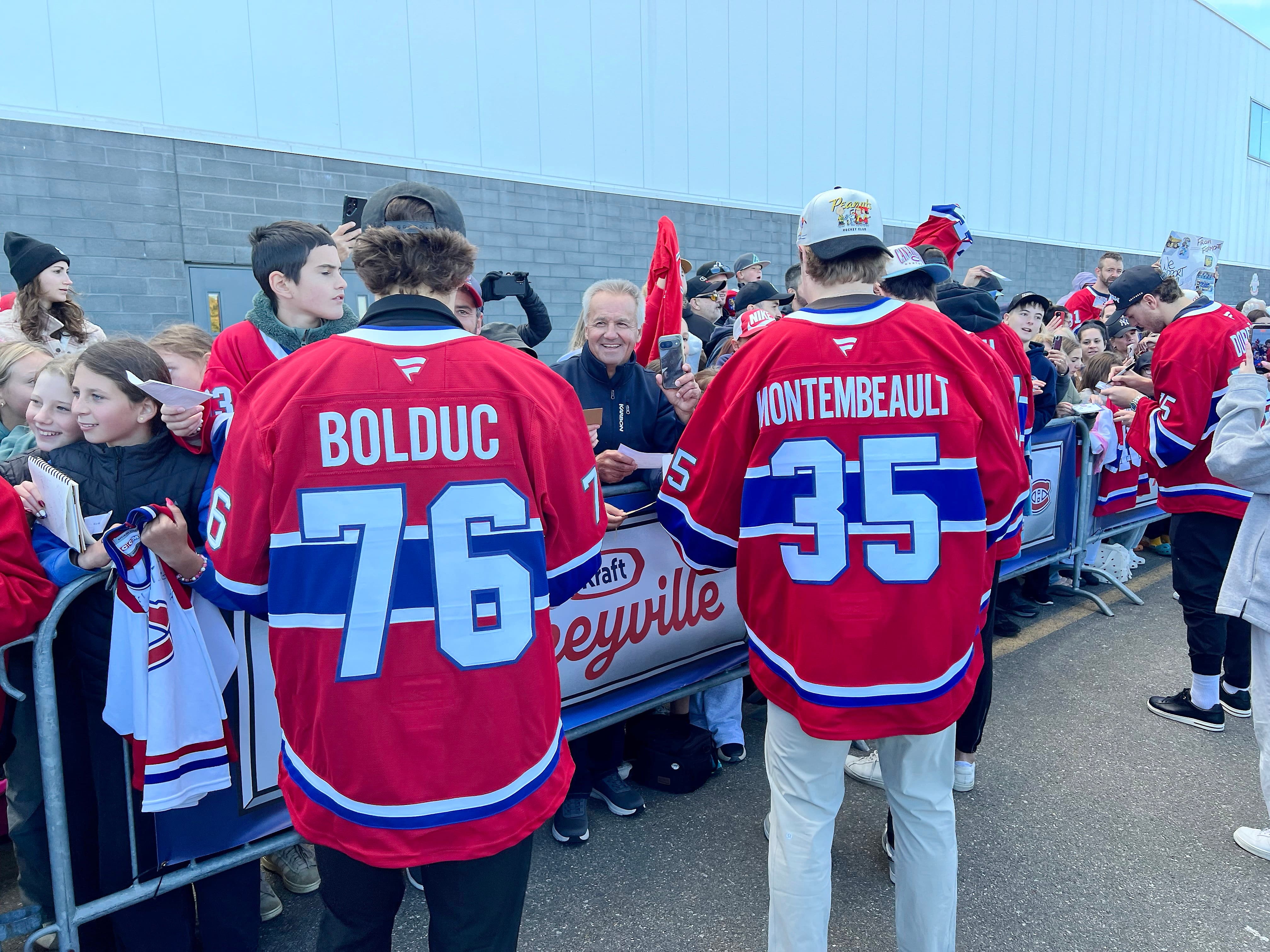 Canadien contre Sénateurs à Trois-Rivières: les joueurs «capotaient dans l'autobus»