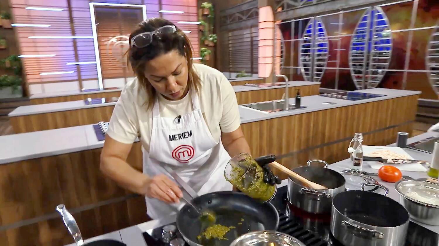 Chef Riz Masterchef Masterchef Québec : voici la recette gagnante de calmars farcis de ...