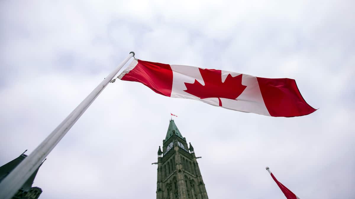 Plus de 250 réfugiés afghans arrivent au Canada