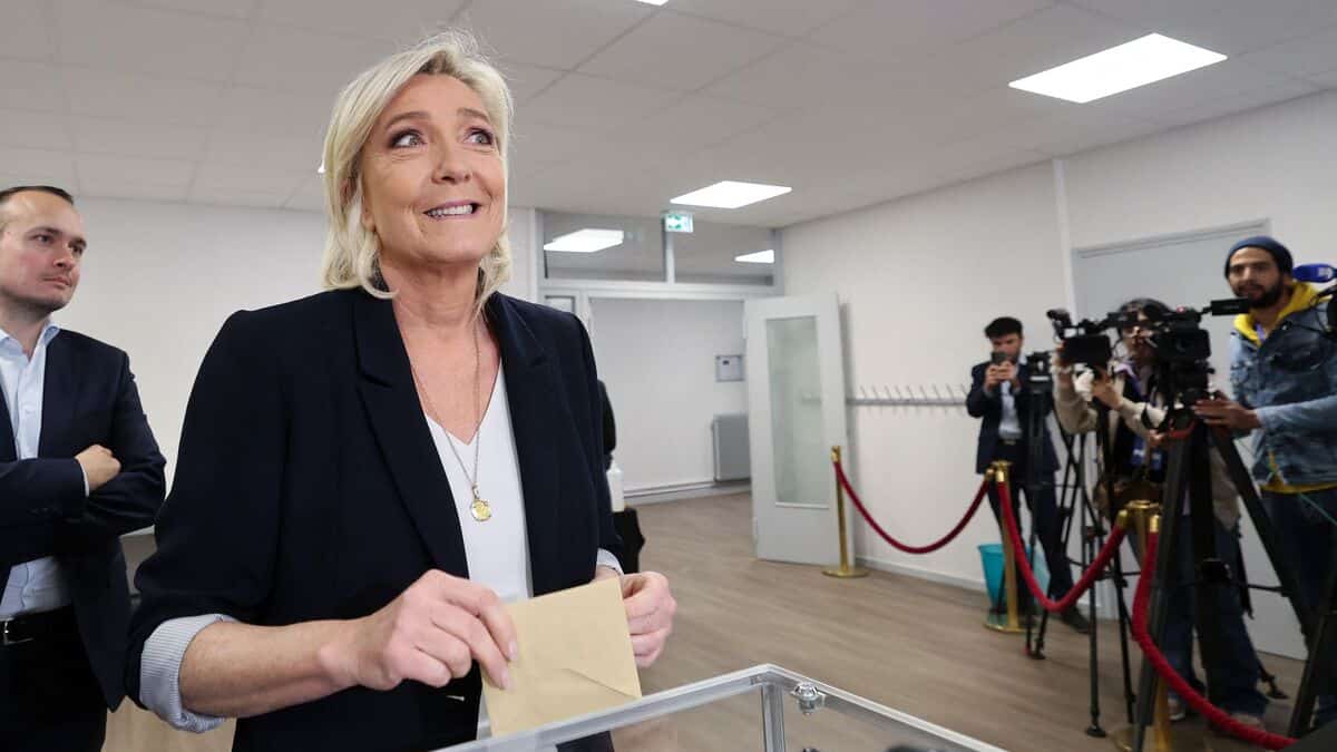 Les Européens aux urnes, l’extrême droite espère bousculer le jeu politique