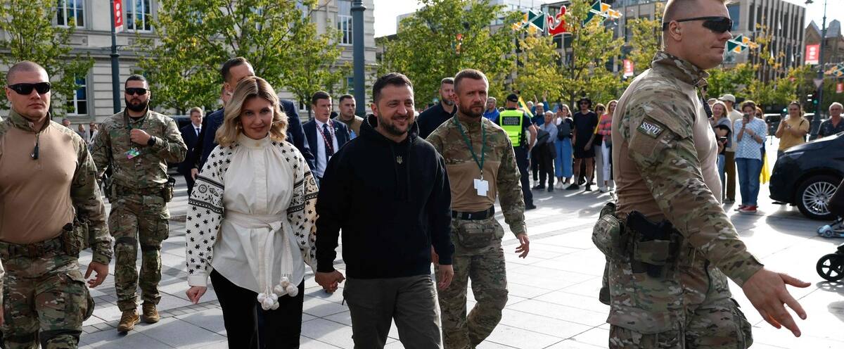 Lituania: Zelensky è acclamato come una rock star a Vilnius Lituania: Zelensky è acclamato come una rock star a Vilnius