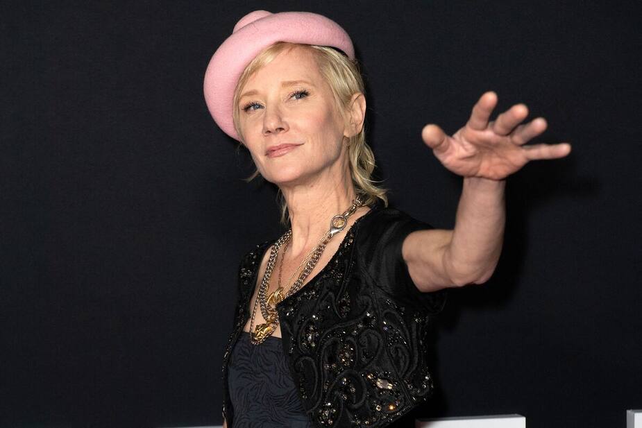 Image principale de l'article Anne Heche «ne devrait pas survivre»