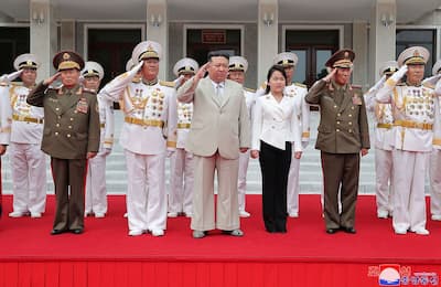 Corée du Nord: Kim Jong Un appelle à renforcer la Marine | JDM