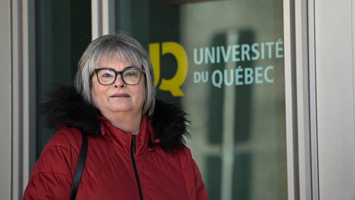 IA: un robot conversationnel suscite la controverse à la TÉLUQ