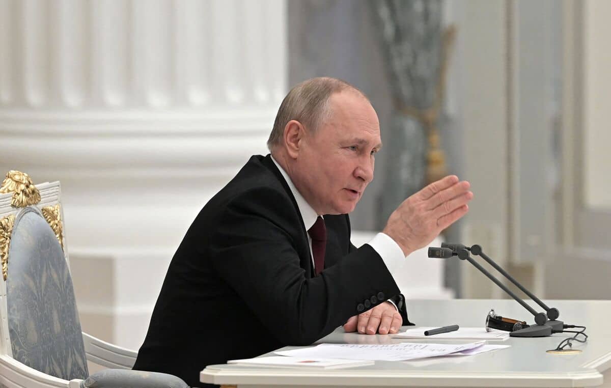 Vladimir Poutine souffre-t-il d’un cancer? Des rumeurs courent sur son ...