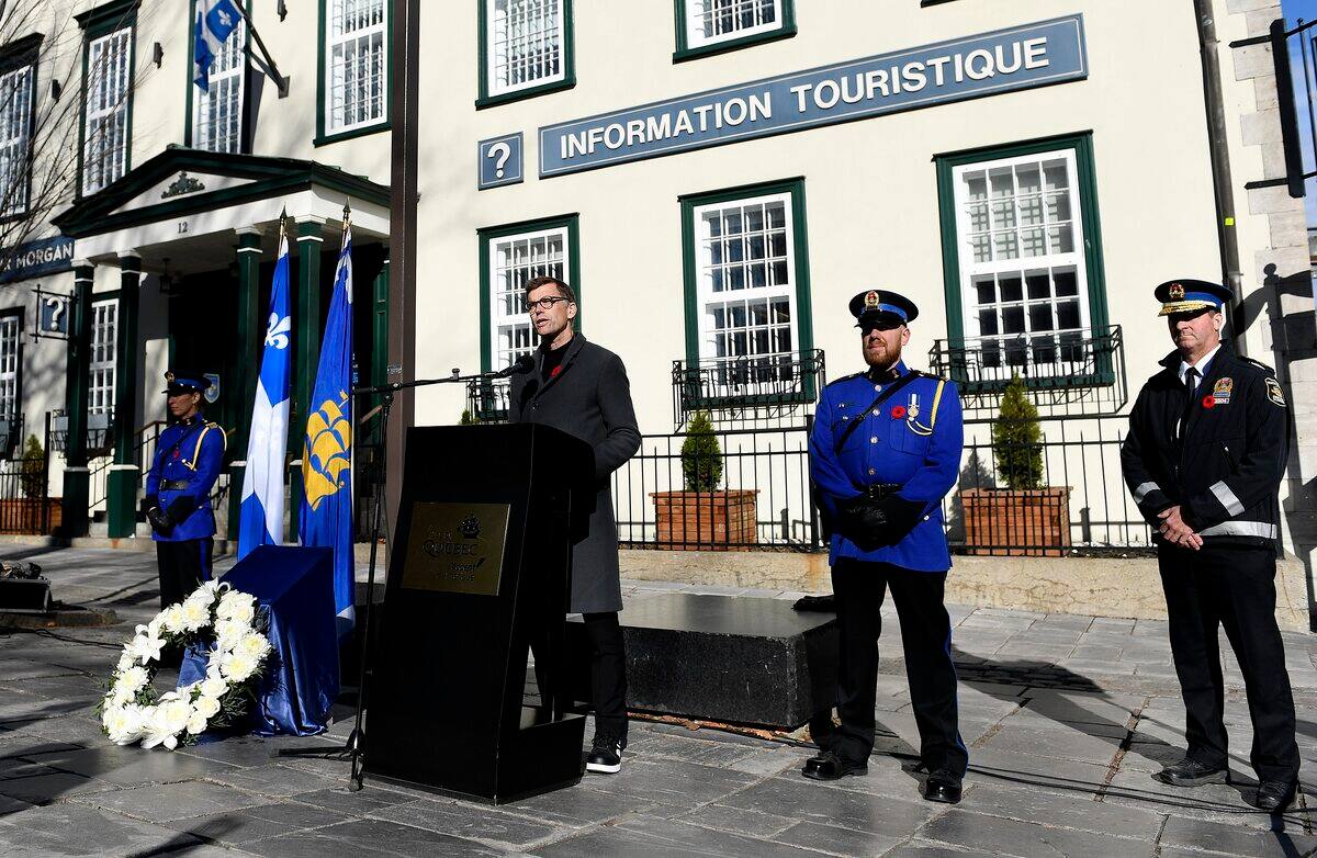 Hommage aux victimes de l'attaque de l'Halloween JDQ