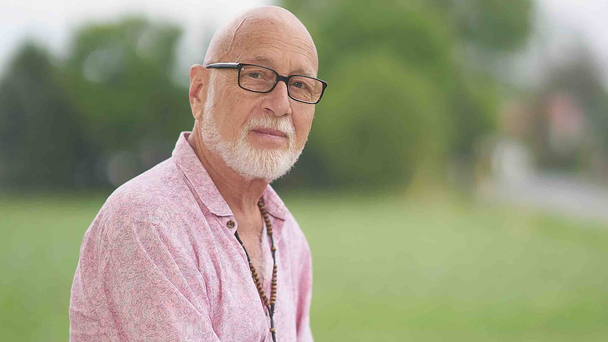 Patrick Mormal Patrick Norman est en deuil de sa mère | 7 Jours
