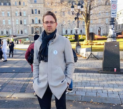 Nicolas Blais, gerente geral e vice-presidente de vendas da Beauce Atlas, esteve em Quebec na terça-feira, 28 de outubro, para reiterar a importância dos trabalhadores estrangeiros temporários no sucesso das empresas de Quebec.