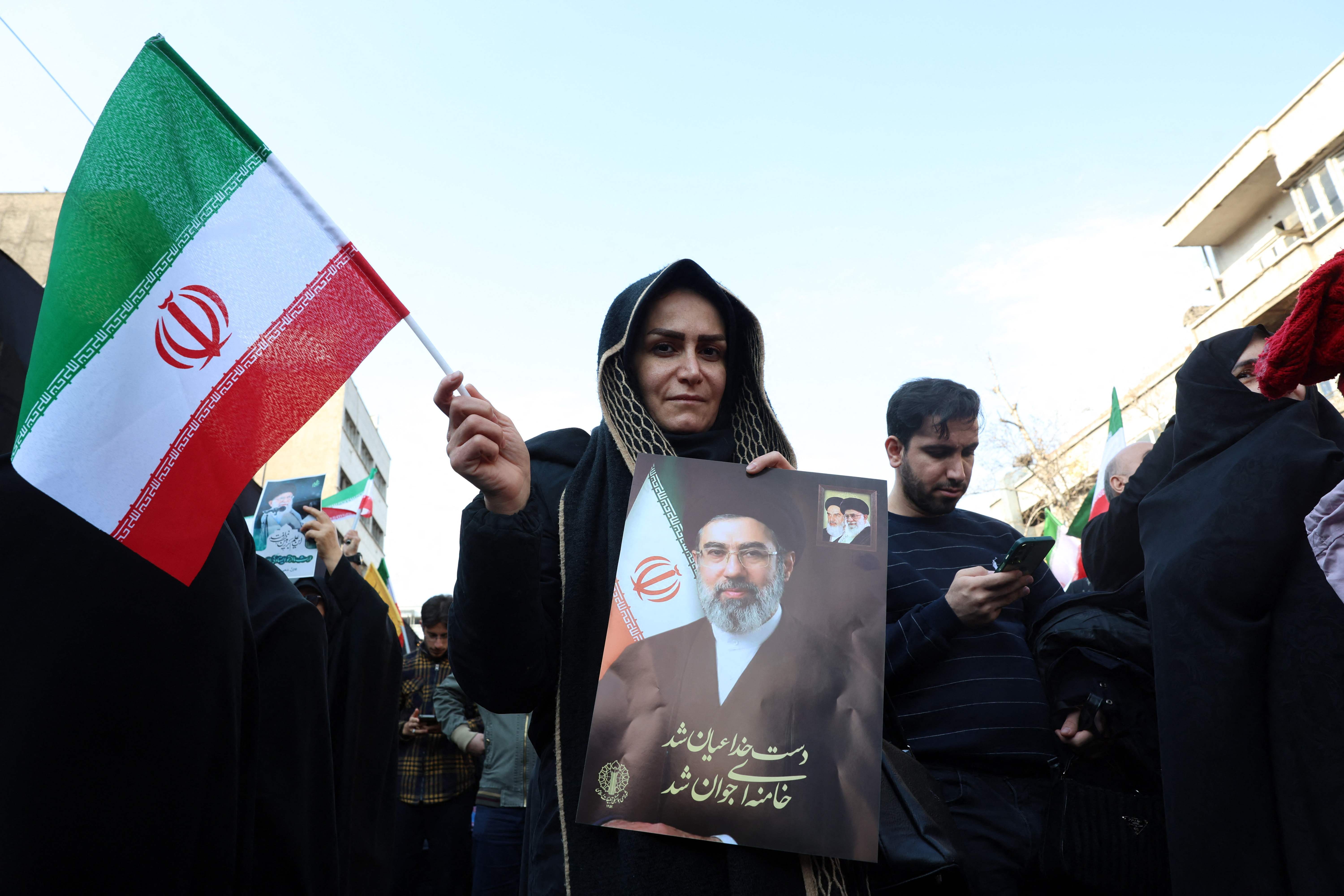 Des images satellites truquées par lIA alimentent la désinformation sur la guerre États-Unis – Iran