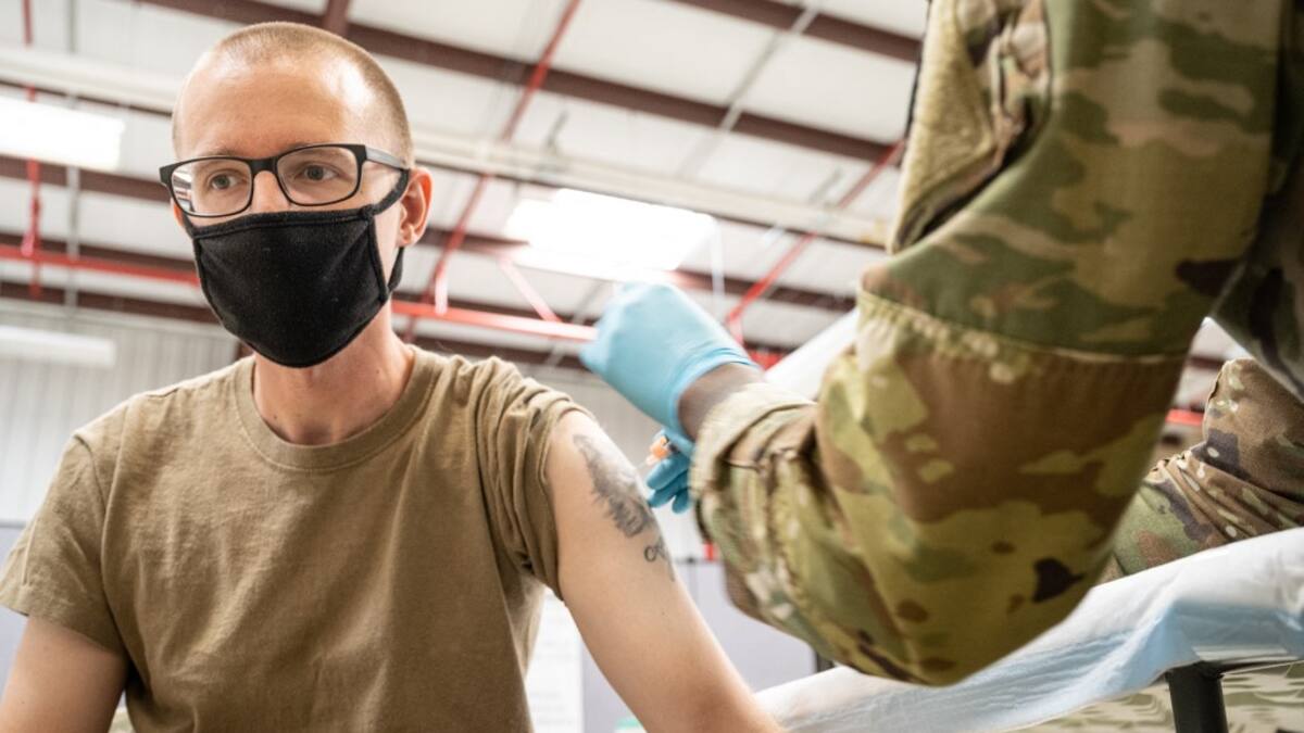 Première plainte contre l'obligation vaccinale décrétée par Biden