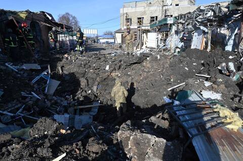 Alman bakanın ziyaretinden saatler sonra Kharkiv bombalandı, Ukrayna tank istiyor