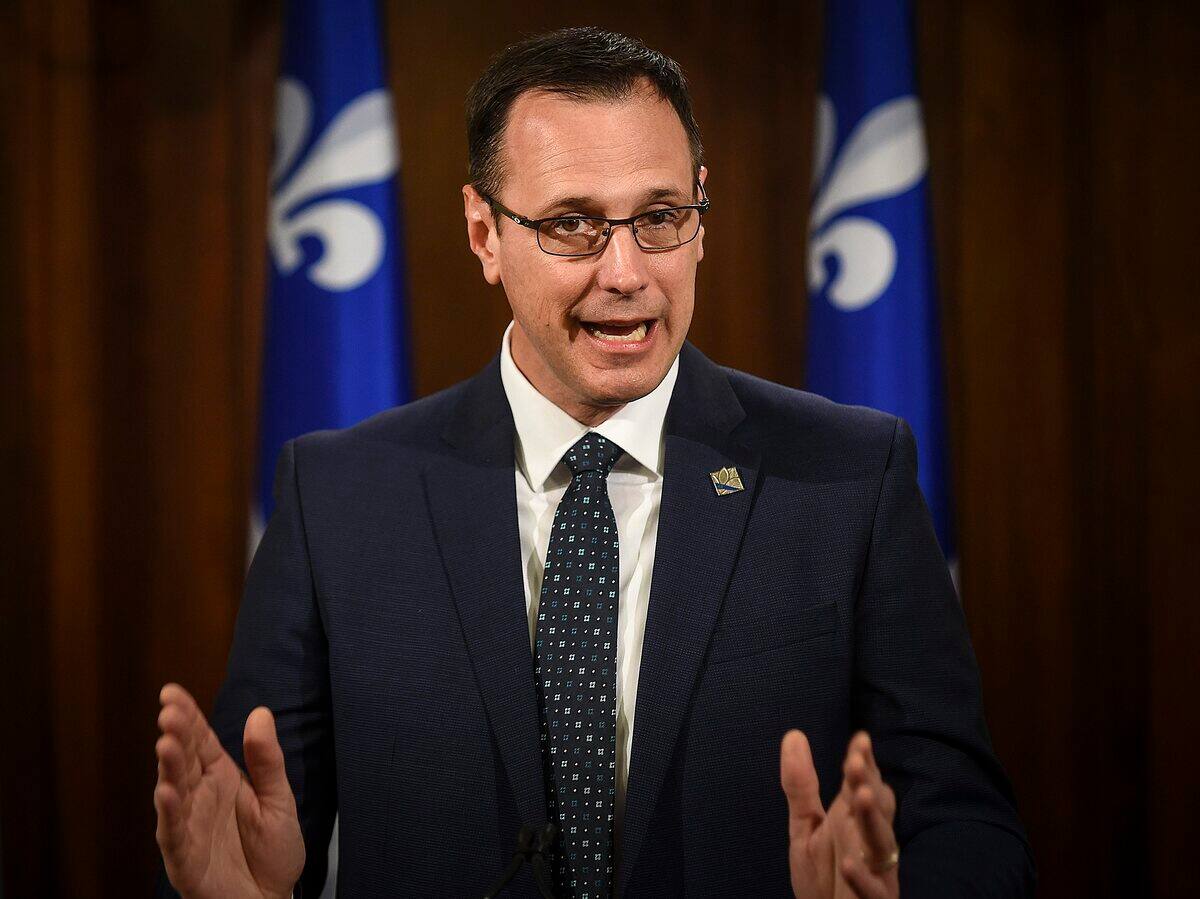 Jean-Fran&ccedil;ois Roberge s&rsquo;allie au ministre &laquo;anti-woke&raquo; d&rsquo;Emmanuel Macron