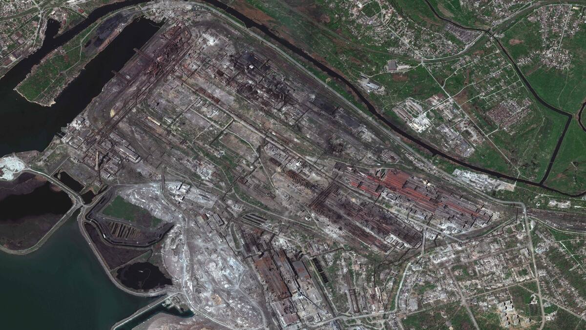 Vingt civils sortis du site Azovstal à Marioupol pour être évacués