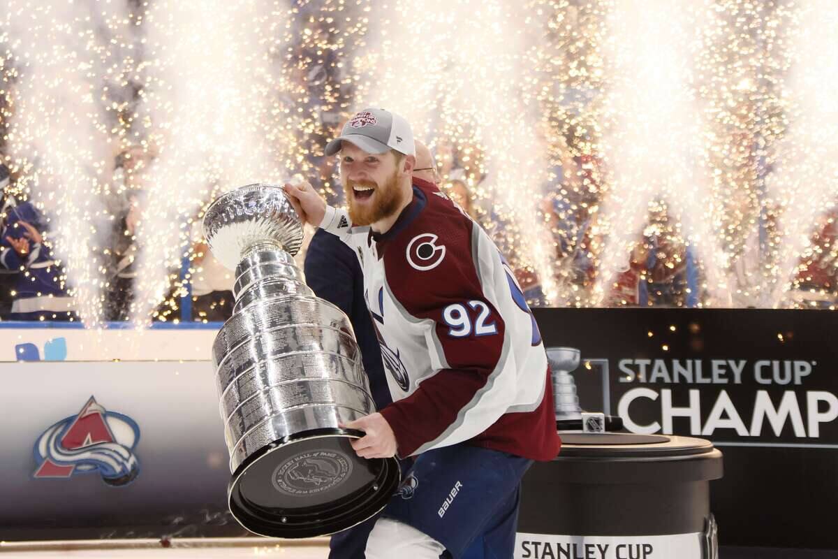 &laquo;N&rsquo;oublions pas les anciens partisans des Nordiques!&raquo; -Michel Bergeron