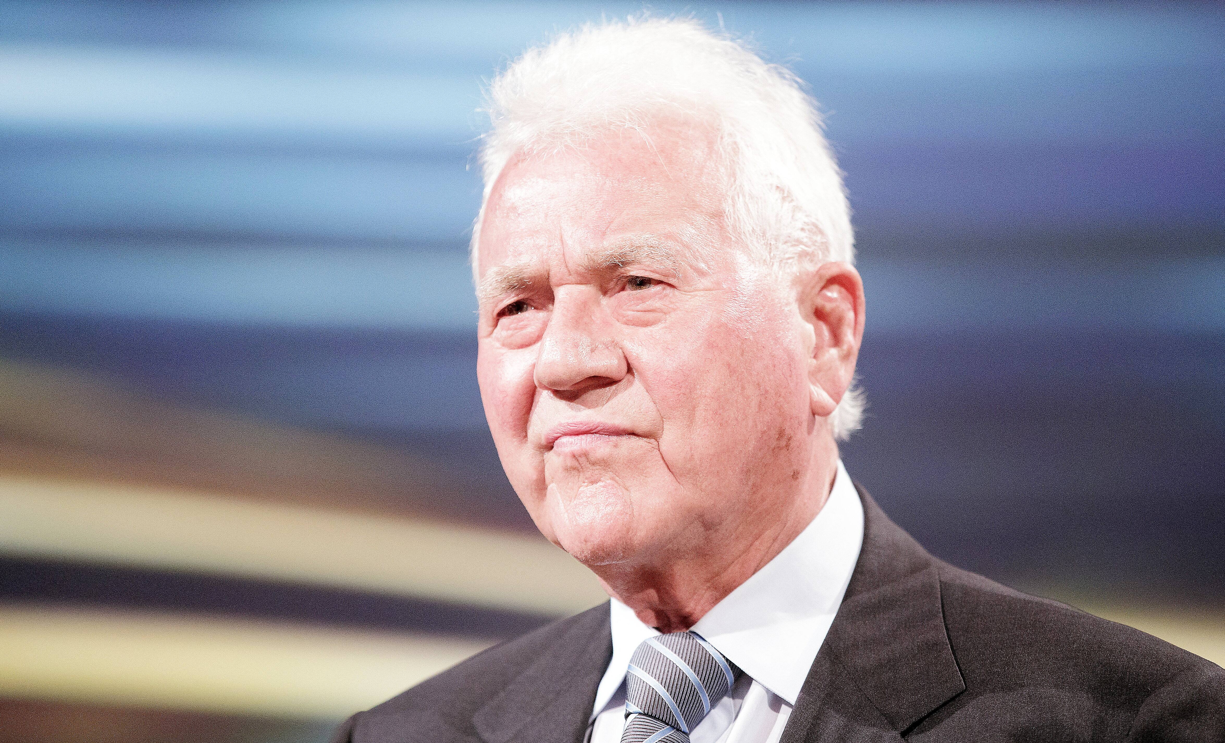 L&rsquo;homme d&rsquo;affaires Frank Stronach accus&eacute; d&rsquo;agression sexuelle