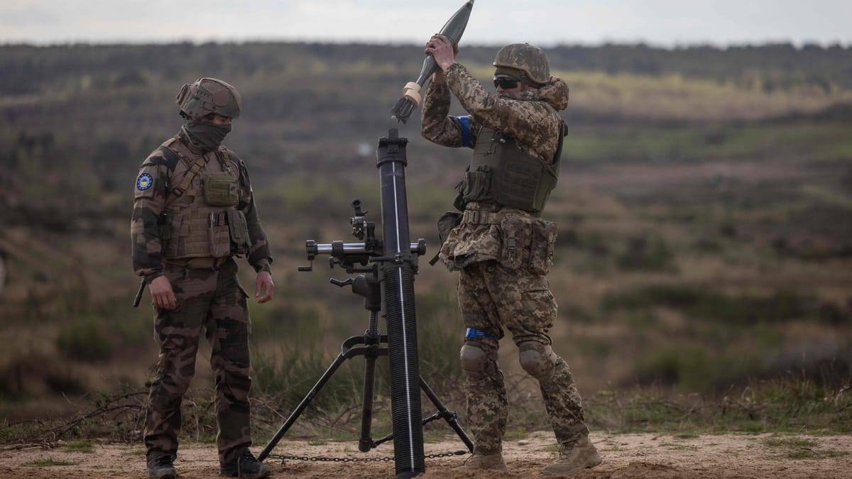 La Pologne ne devrait pas exclure la possibilité d'envoyer des troupes en Ukraine