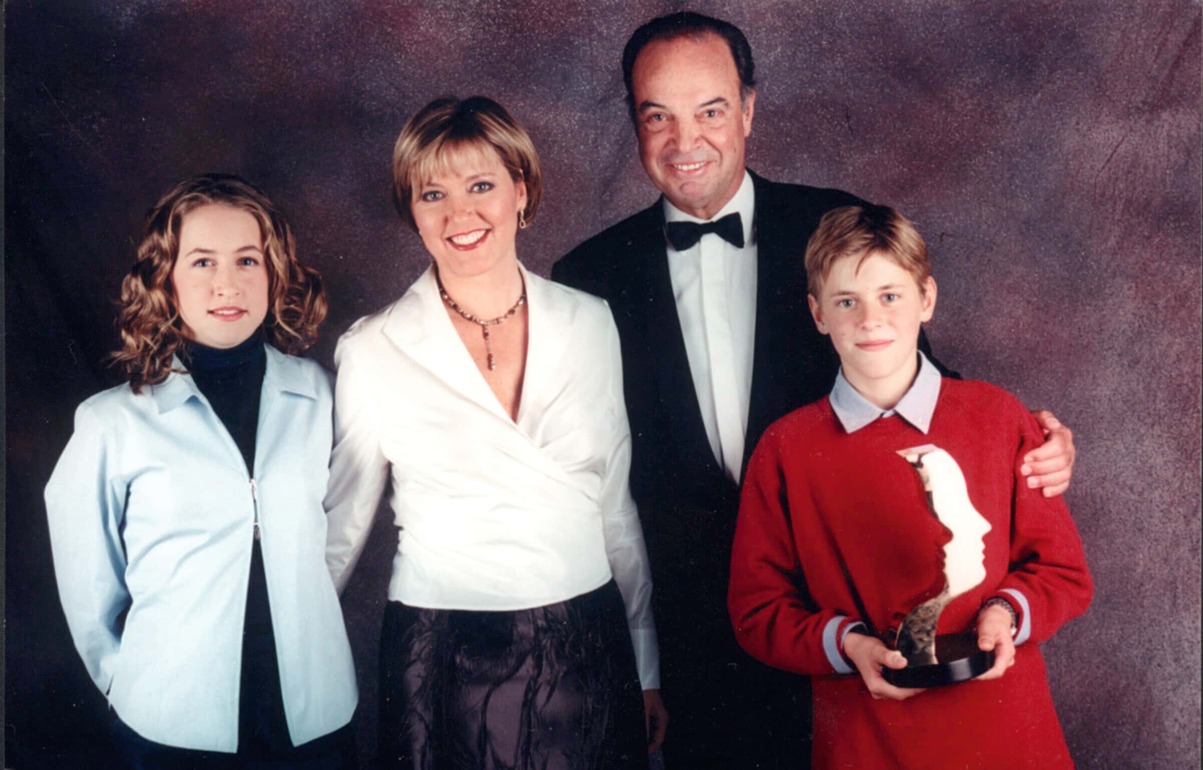 Retour en images sur la vie et la carrière de Pascale ...