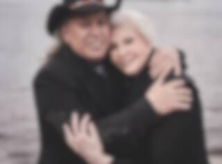 Toujours en deuil de sa grande amie Renée Martel