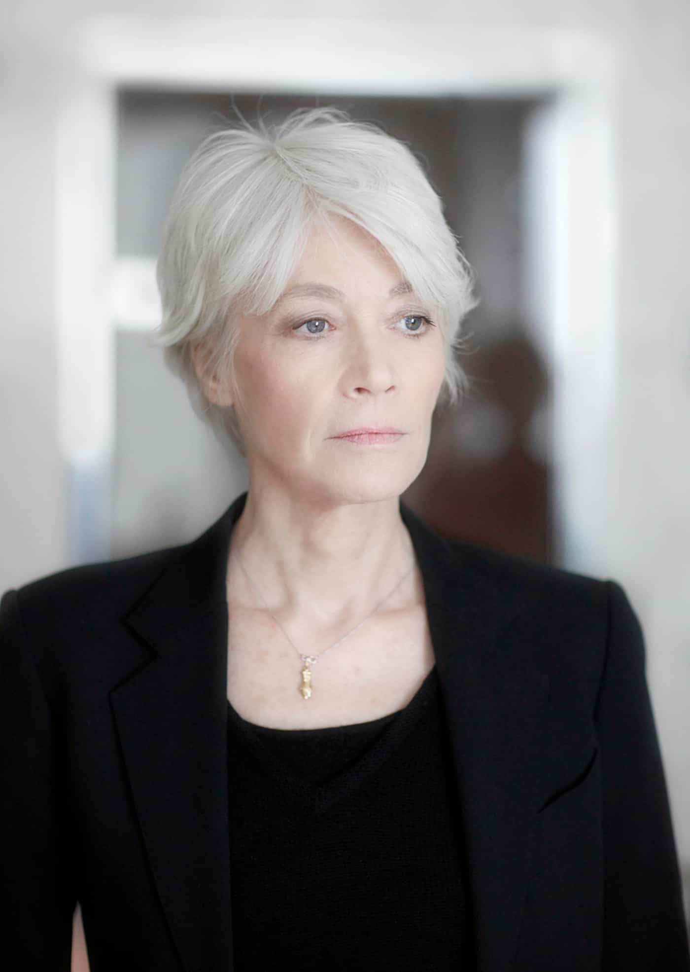 France: la chanteuse Françoise Hardy, malade, veut «partir bientôt et ...