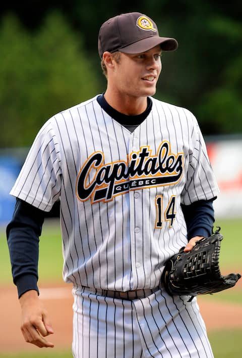 Andrew Albers, dans l'uniforme des Capitales de Québec, en 2010.