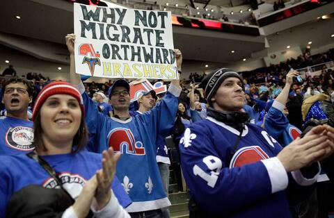 Les partisans du retour des Nordiques ont manifesté à plusieurs reprises leur intérêt pour les arènes de la LNH.