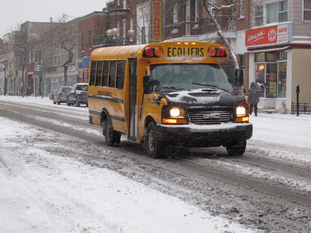 Tempête hivernale des écoles fermées lundi JDQ