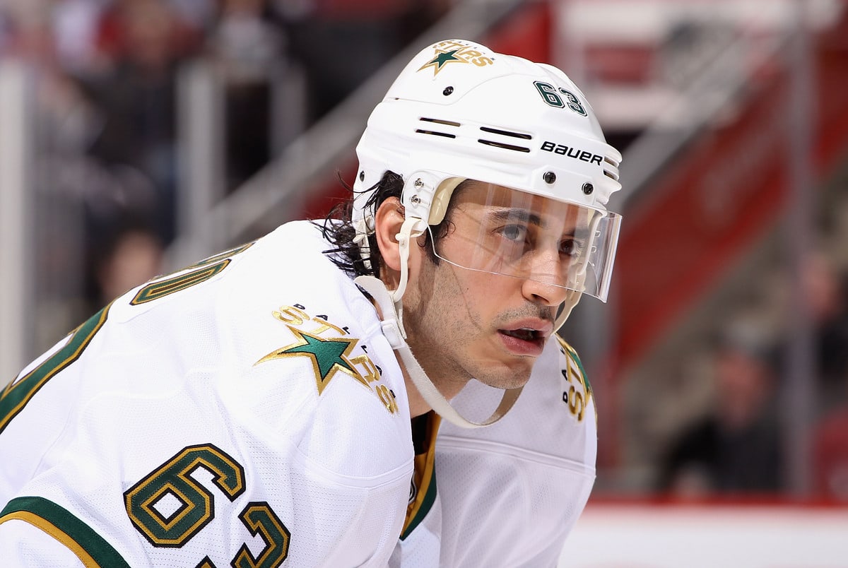 Agressions sexuelles présumées: le procès de Mike Ribeiro s’est ouvert ...