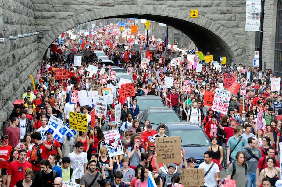 Il y a 10 ans, les manifs des carrés rouges: 7 dates importantes du ...