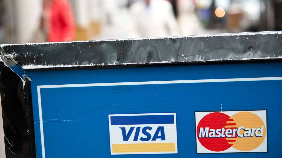 Visa et Mastercard écartent des banques russes de leur réseau de cartes