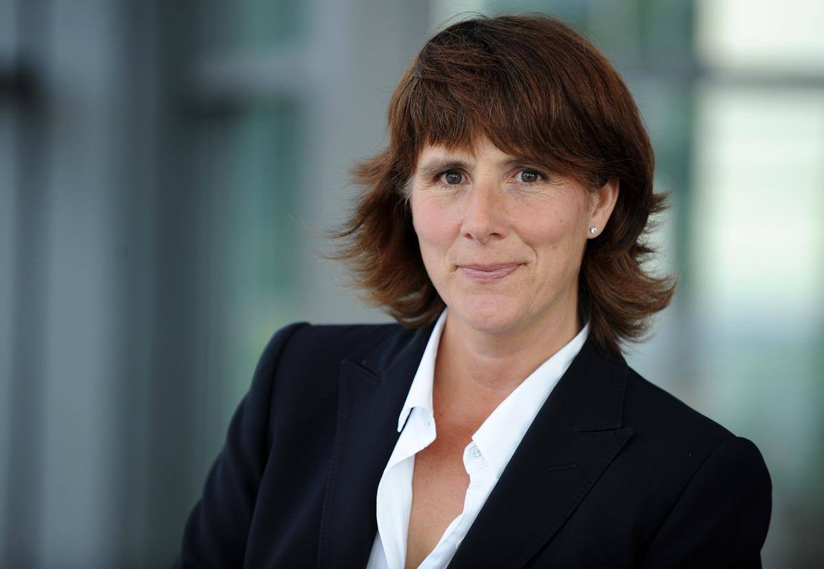 La Nouvelle Patronne D Hydro Quebec Est Toujours Remuneree Par Bmo Jdm