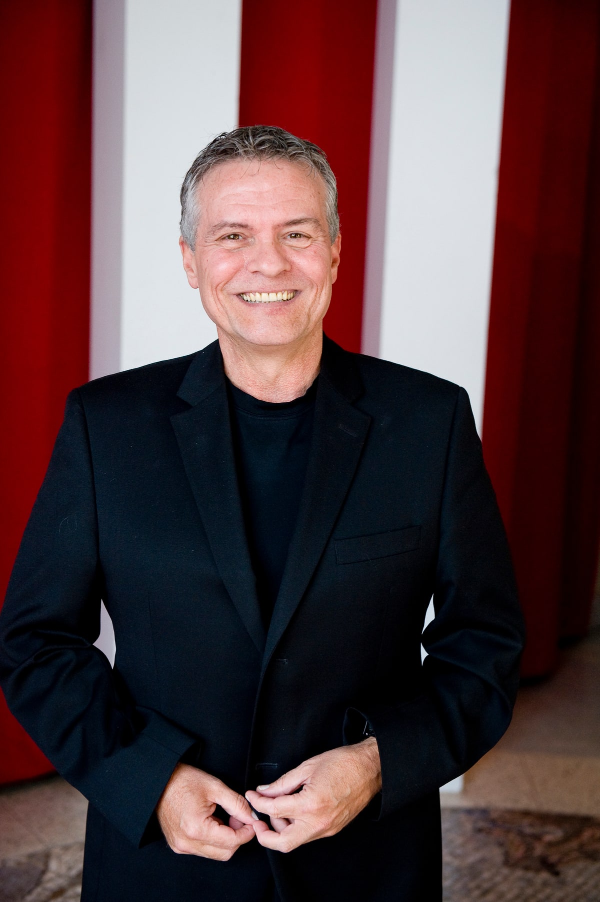 Paul Houde licencié par le 98,5 FM