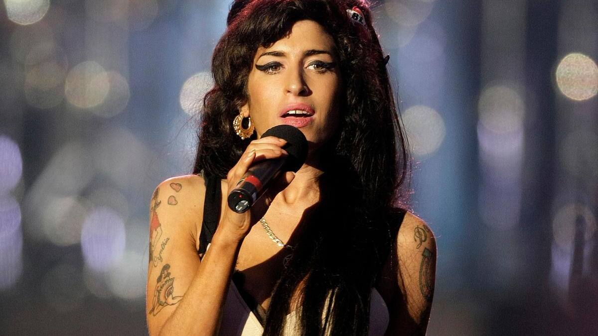 Amy Winehouse, le destin tragique d’une étoile qui s’est éteinte trop jeune