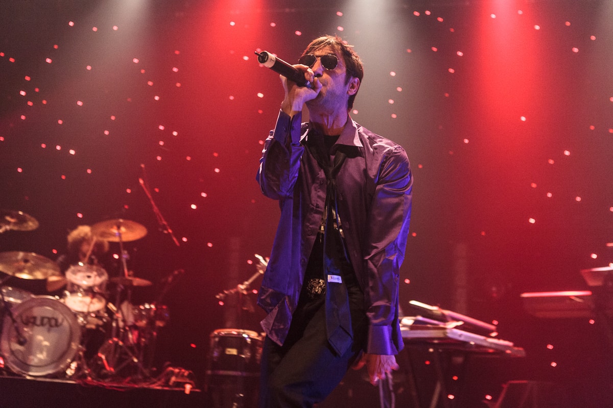 FEQ: temps double pour Bran Van 3000, annulation pour Dakhabrakha