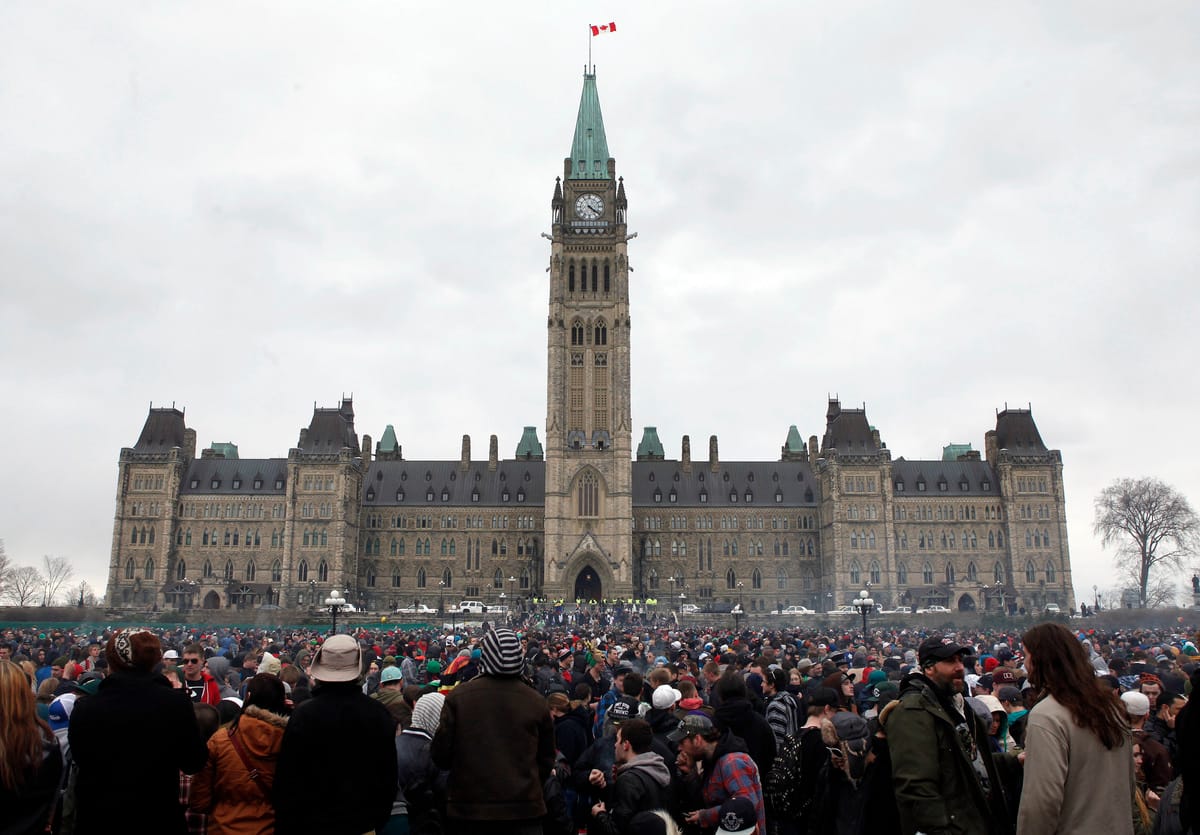 La grande majorit&eacute; des Canadiens contre les augmentations des salaires des d&eacute;put&eacute;s